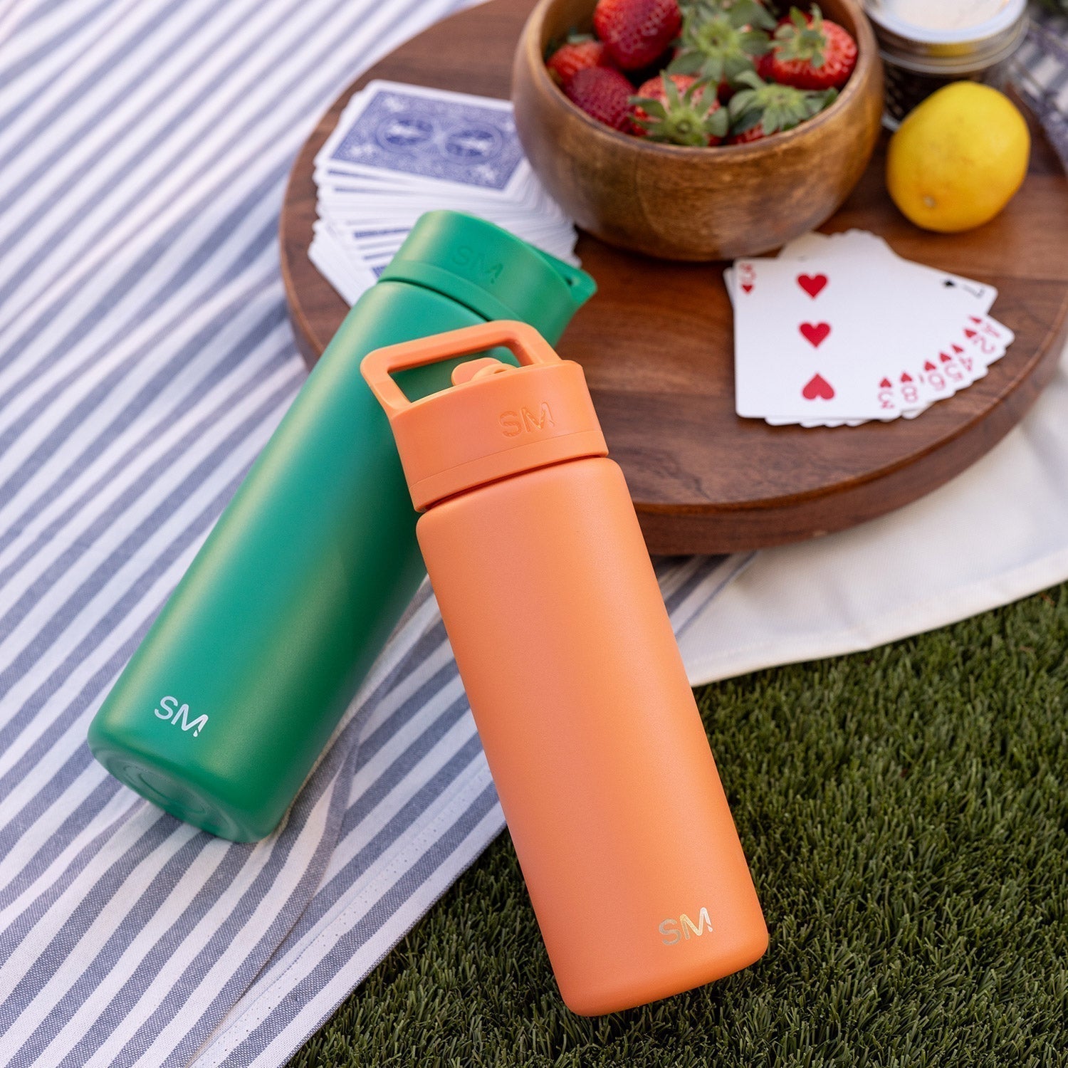 Summit Water Bottle with Straw Lid - Image 3